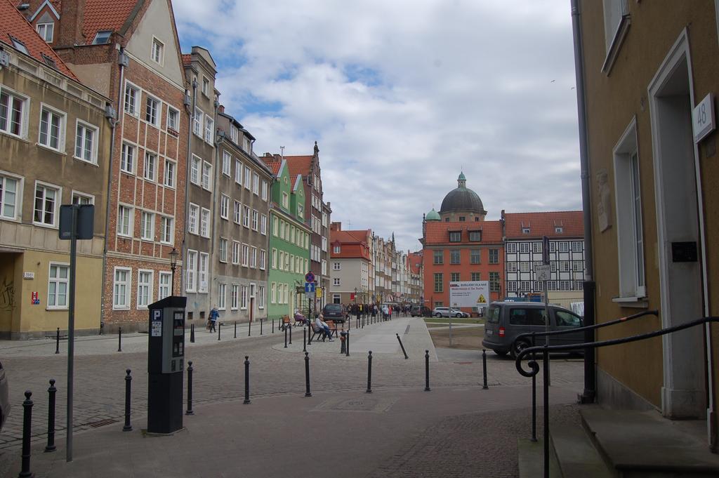Grand Tourist Gemini II Apartment Gdansk Exterior photo